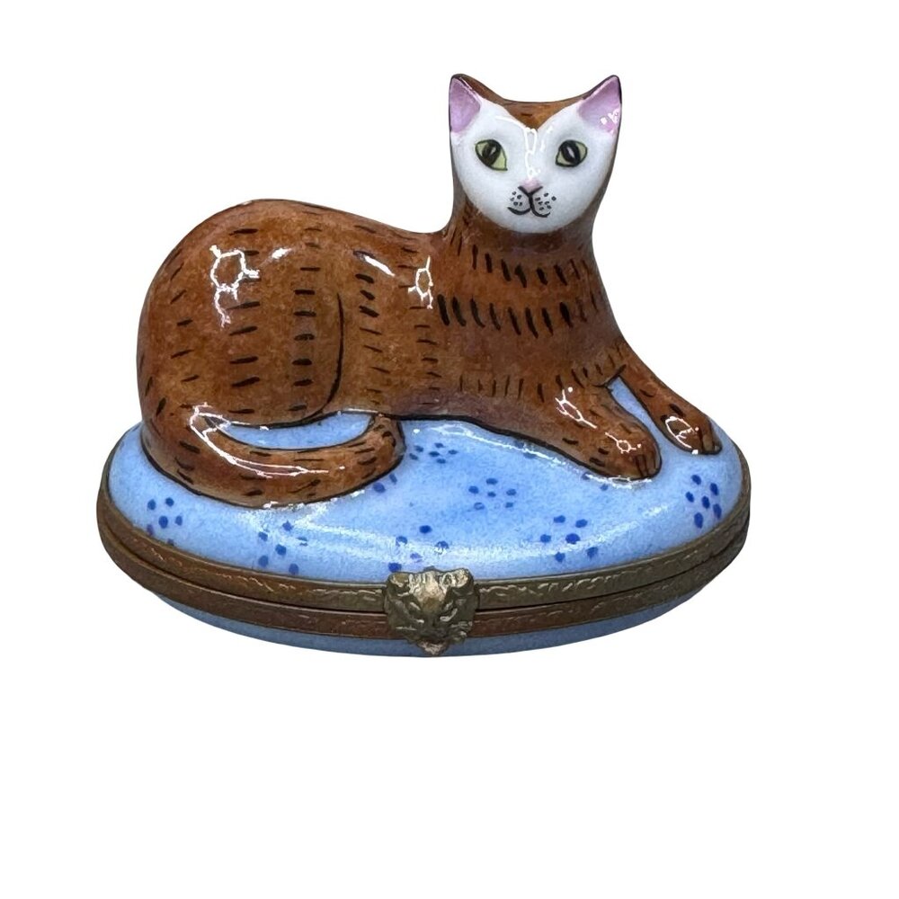 Limoges Trinket Box Peint Main France Large Brown Kitty Cat on Blue Cushion VTG